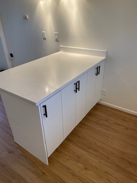 White Modern cabnets and hardware - 5440 Capistrano Ave