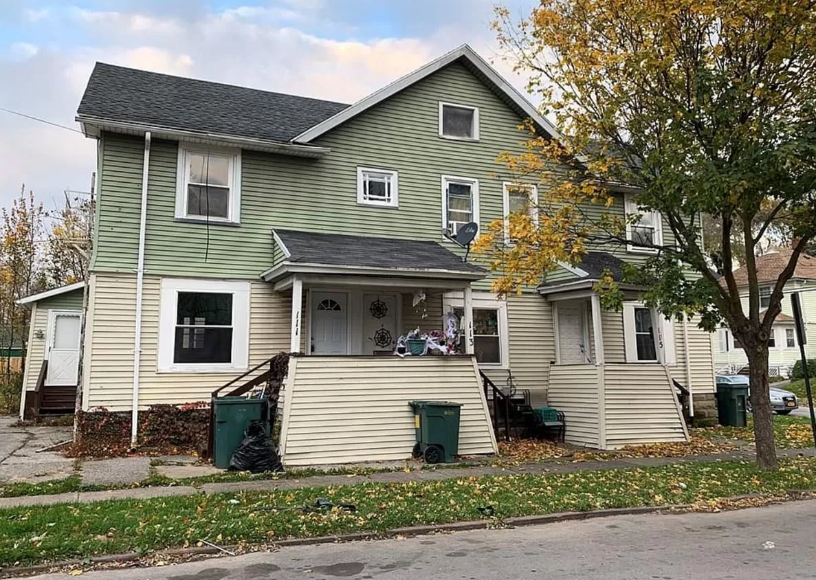 Foto principal - 113 Sterling St