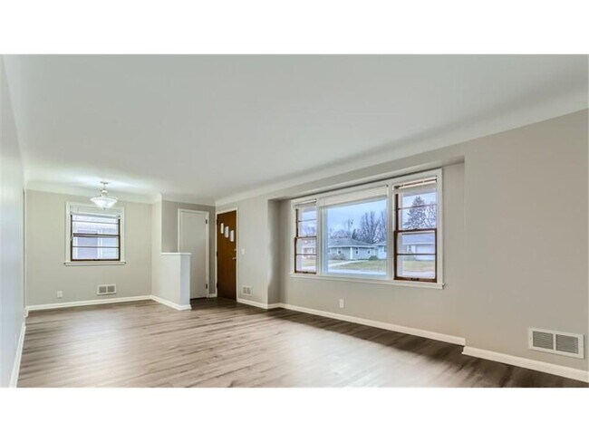 Foto del edificio - 7025 15th Ave S