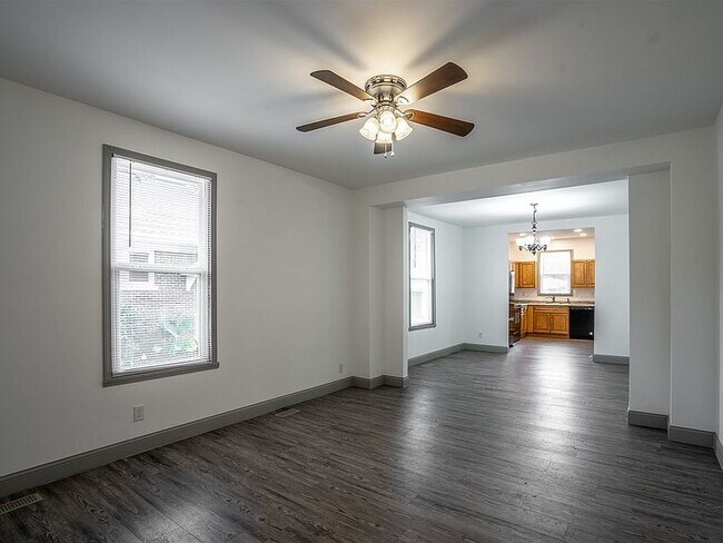 Building Photo - 2036 Bellemeade Ave