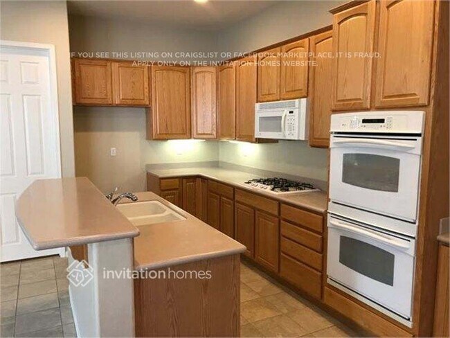 Building Photo - 740 Copper Cir