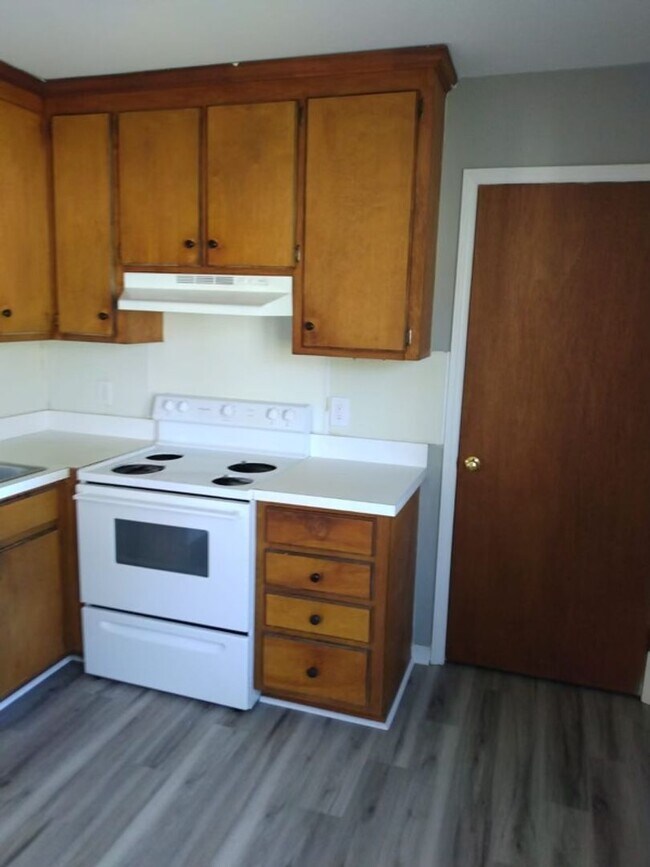 Foto del edificio - 1809 E Trail Dr SE