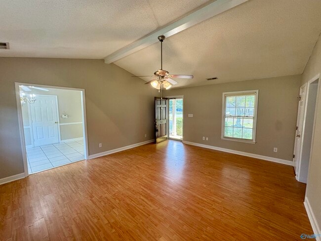 Building Photo - 176 Barnstable Ct