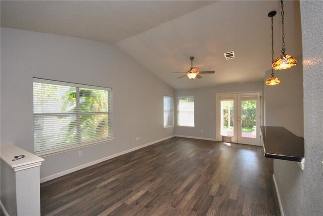 Foto del edificio - 174 Prairie Springs Loop