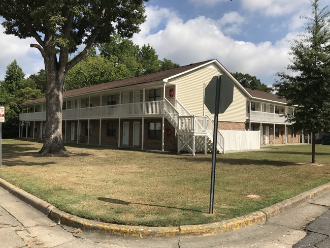 Building Photo - Johnston Street Apartments