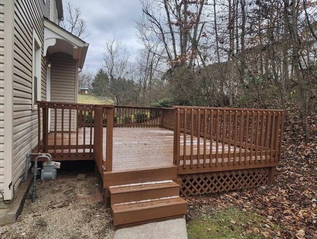 Building Photo - 6222 Highland Dr