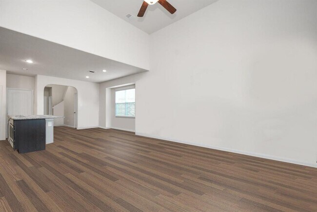 Building Photo - 3574 Paganini Pl