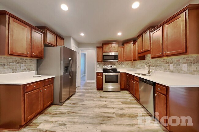 Building Photo - 302 Oxfordshire Dr