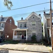 Building Photo - 610 King St