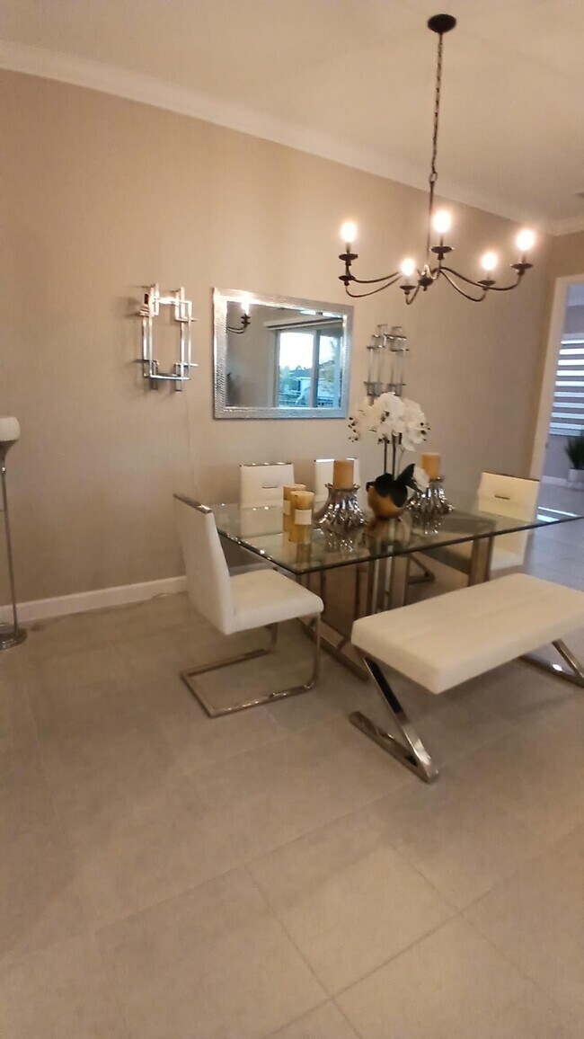 Foto del edificio - 1204 SE Woodbine Rd