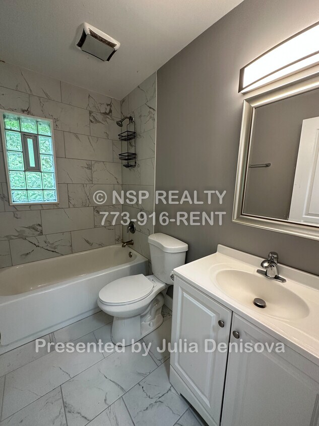 Foto del edificio - 1141 Deerfield Rd