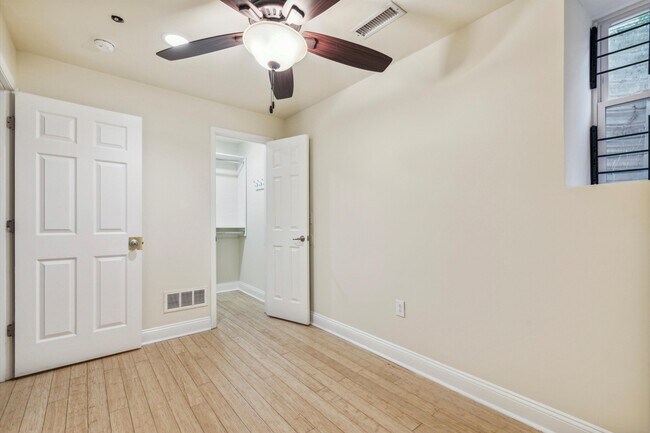 Foto del edificio - 2129 N 17th St