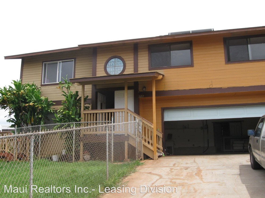 Primary Photo - 3 br, 2 bath House - 327 Kaiwahine Street