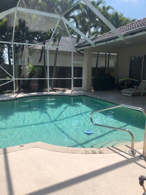 Foto del edificio - 7136 Taylorwood Dr