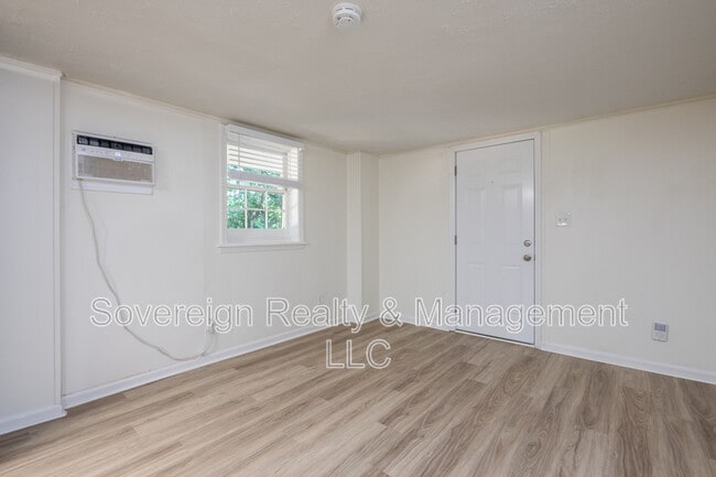 Building Photo - 3454 Rockbridge Rd SW