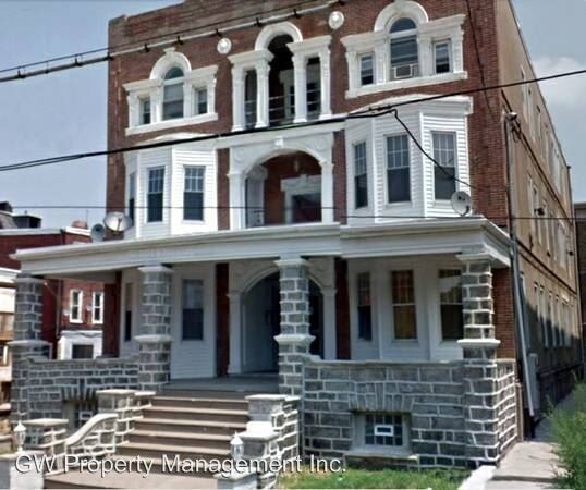 Primary Photo - 1311 S 52nd St