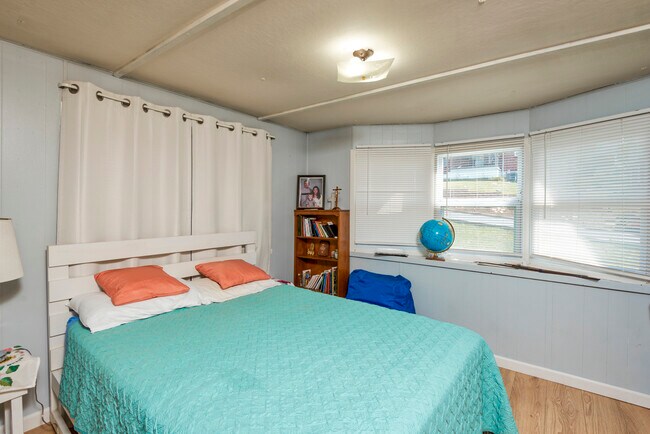 Foto del edificio - 760 Henry St