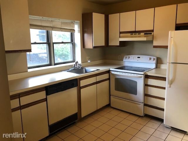 Building Photo - 1923 North St