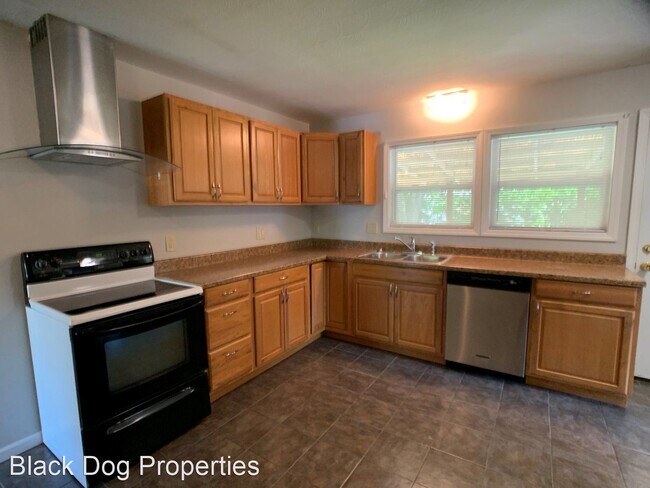 Building Photo - 4 br, 2 bath House - 2315 Chris Rd.