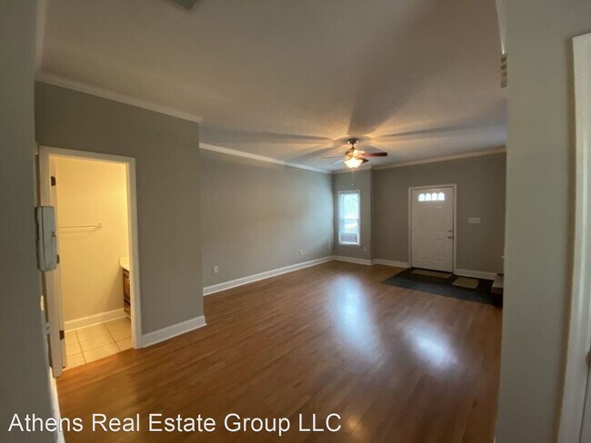 Building Photo - 2 br, 2.5 bath House - 393 Old Epps Bridge...