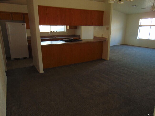Foto del edificio - 11484 E 27th St
