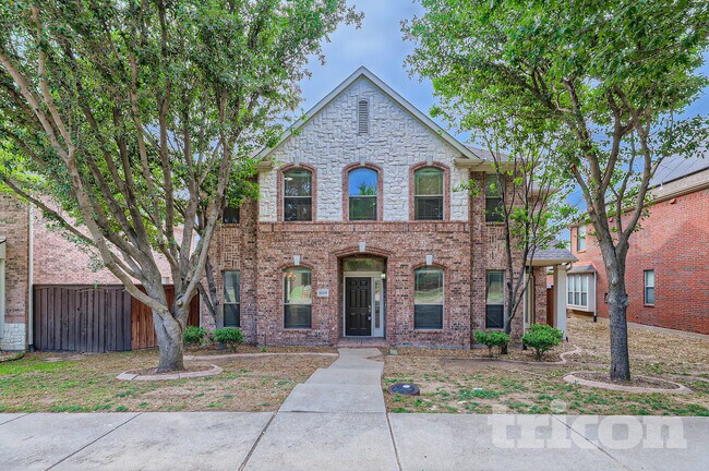 Foto del edificio - 8698 Fisher Dr