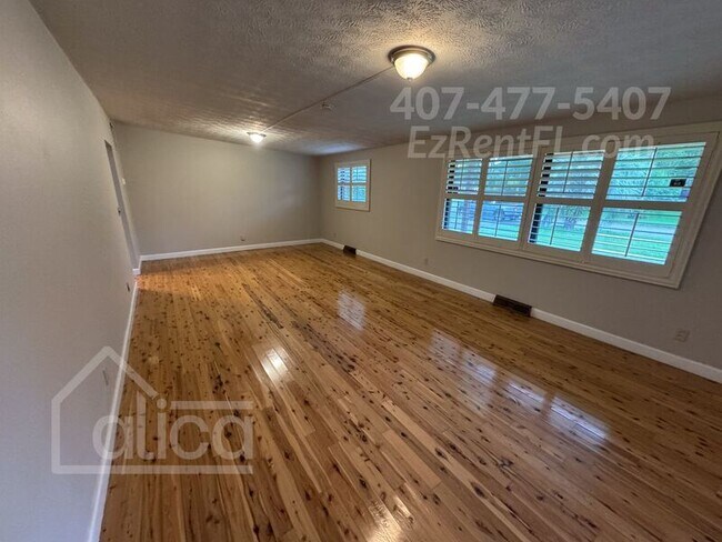 Building Photo - 1654 Whitman St