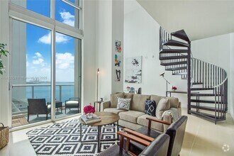Building Photo - 300 S Biscayne Blvd