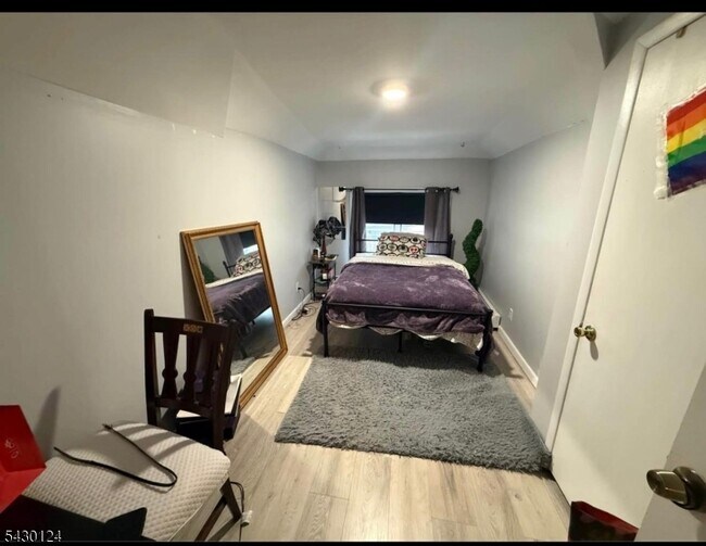 Foto del edificio - 425 Greylock Pkwy