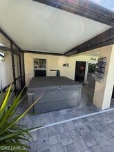 Building Photo - 4104 SW 15th Ave