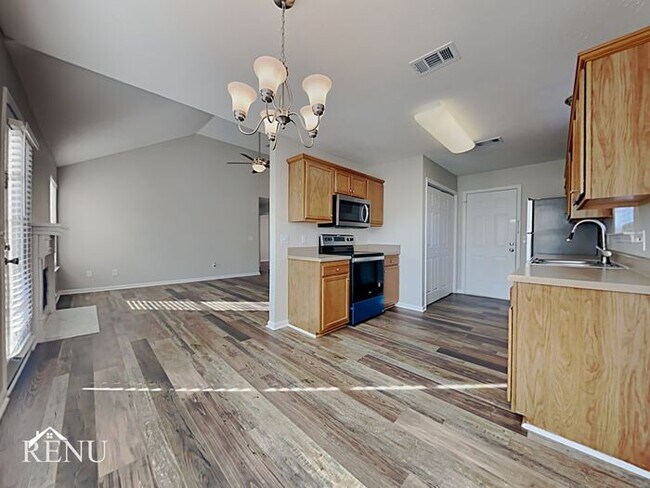 Building Photo - 1143 Benton Mason Dr