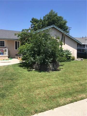 Building Photo - 8691 Lomay Ave