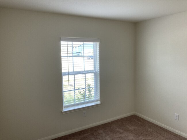 Foto del edificio - 8418 Hannah Rd