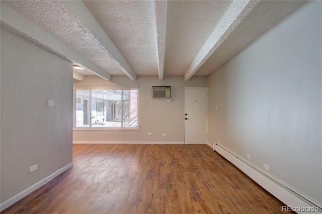 Foto del edificio - 257 N Pearl St