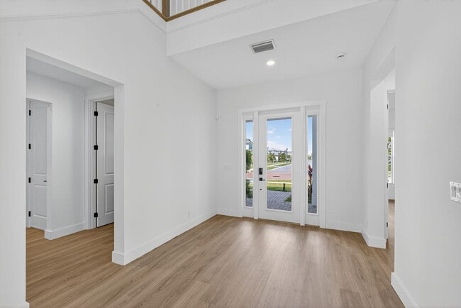 Foto del edificio - 9288 Crestview Cir