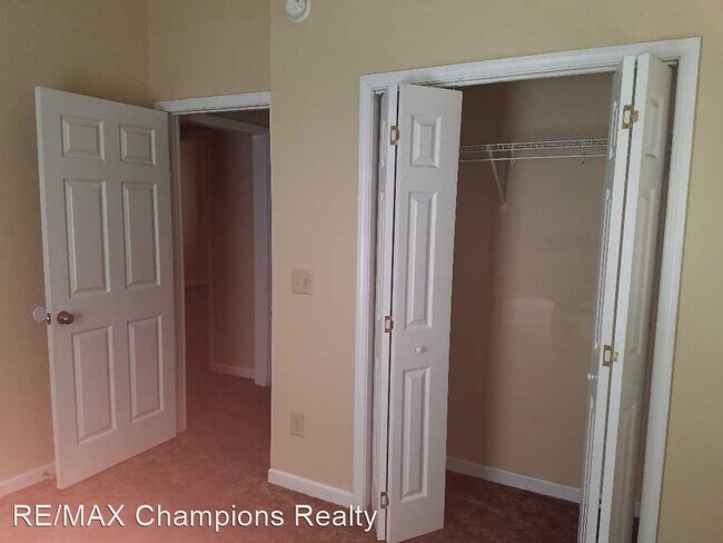 Foto del edificio - 2 br, 1 bath House - 2929 Pierpont Avenue