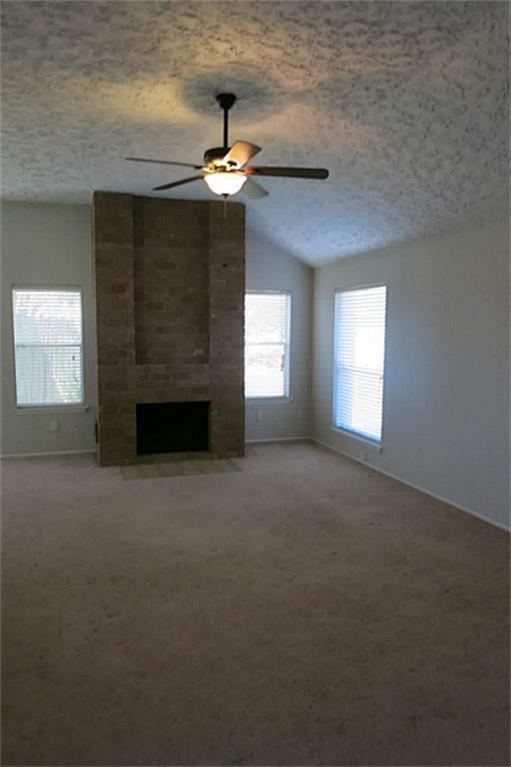Building Photo - 15702 Roxton Ridge Dr