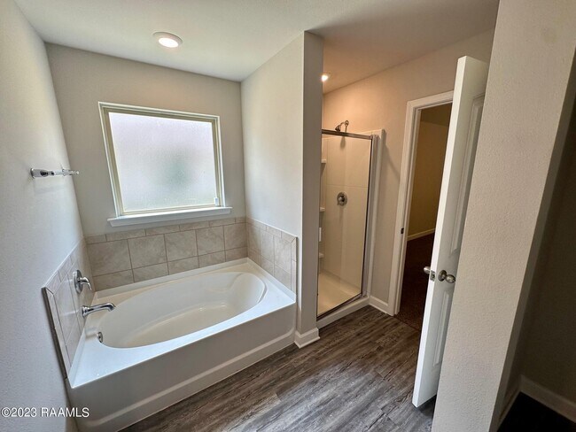Building Photo - 35590 Avery Dr