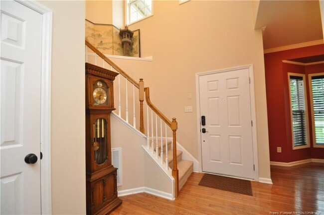 Foto del edificio - 5633 Yates Garden Ln