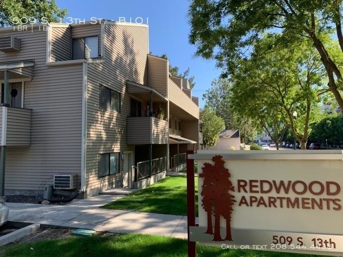 Foto principal - 1 bedroom in Boise ID 83702