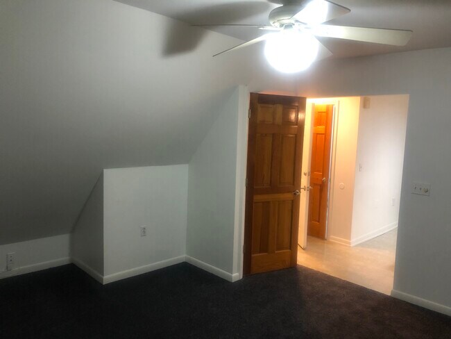 Foto del edificio - 622 N Terrace Ave