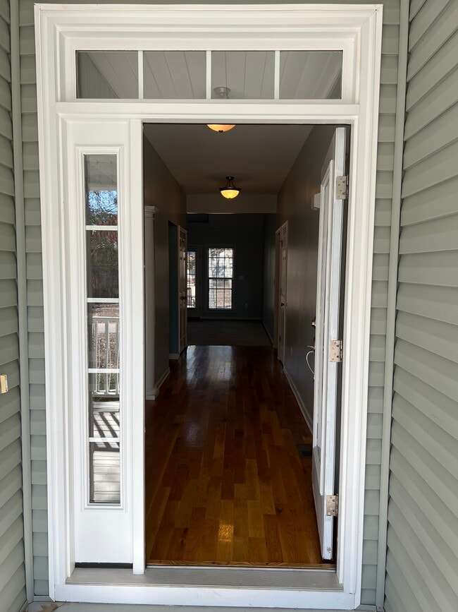Building Photo - 11 Loblolly Ct