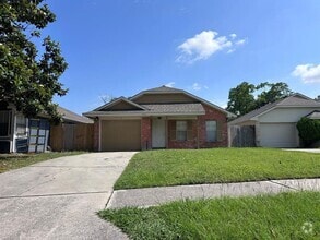 Building Photo - 9210 Goodmeadow Dr