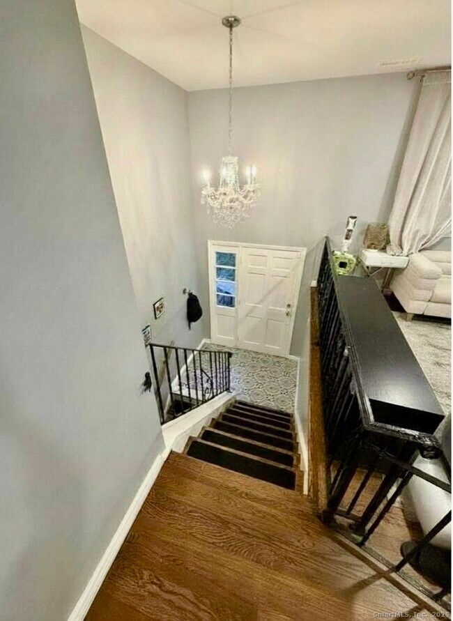 Foto del edificio - 3 Donna Dr