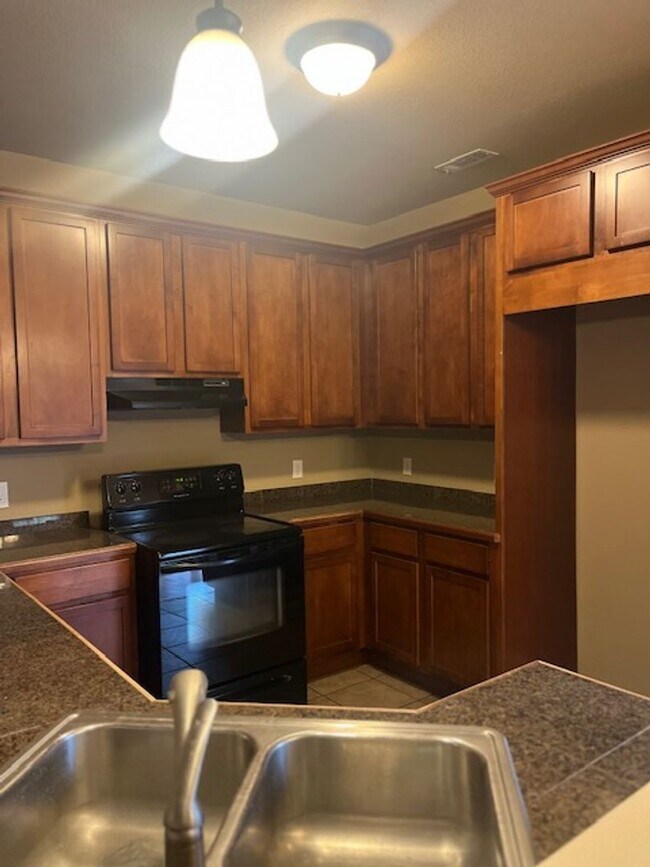 Foto del edificio - Great Location in Springdale!