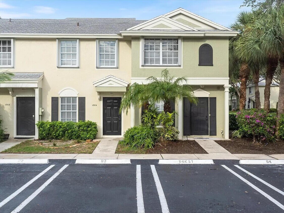 Foto principal - 1004 Kokomo Key Ln