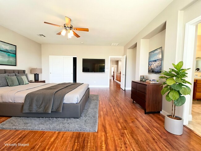 Building Photo - Wonderful two-story single-family house