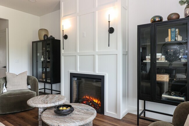 Foto del edificio - 279 N Richards Ave