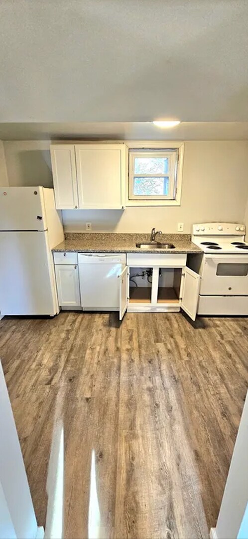 Building Photo - 1027 Cochran Mill Rd