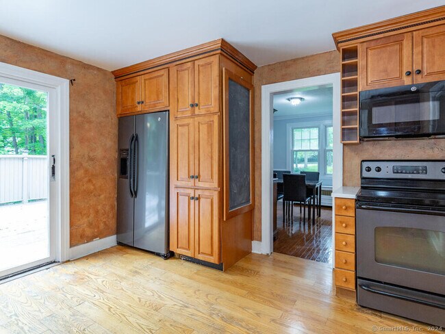 Foto del edificio - 432 Hopmeadow St